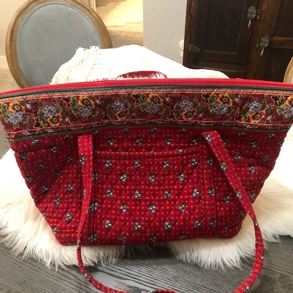 Vera Bradley Handbags - Vera Bradley tote